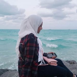 Meet your Posher, Anzuman